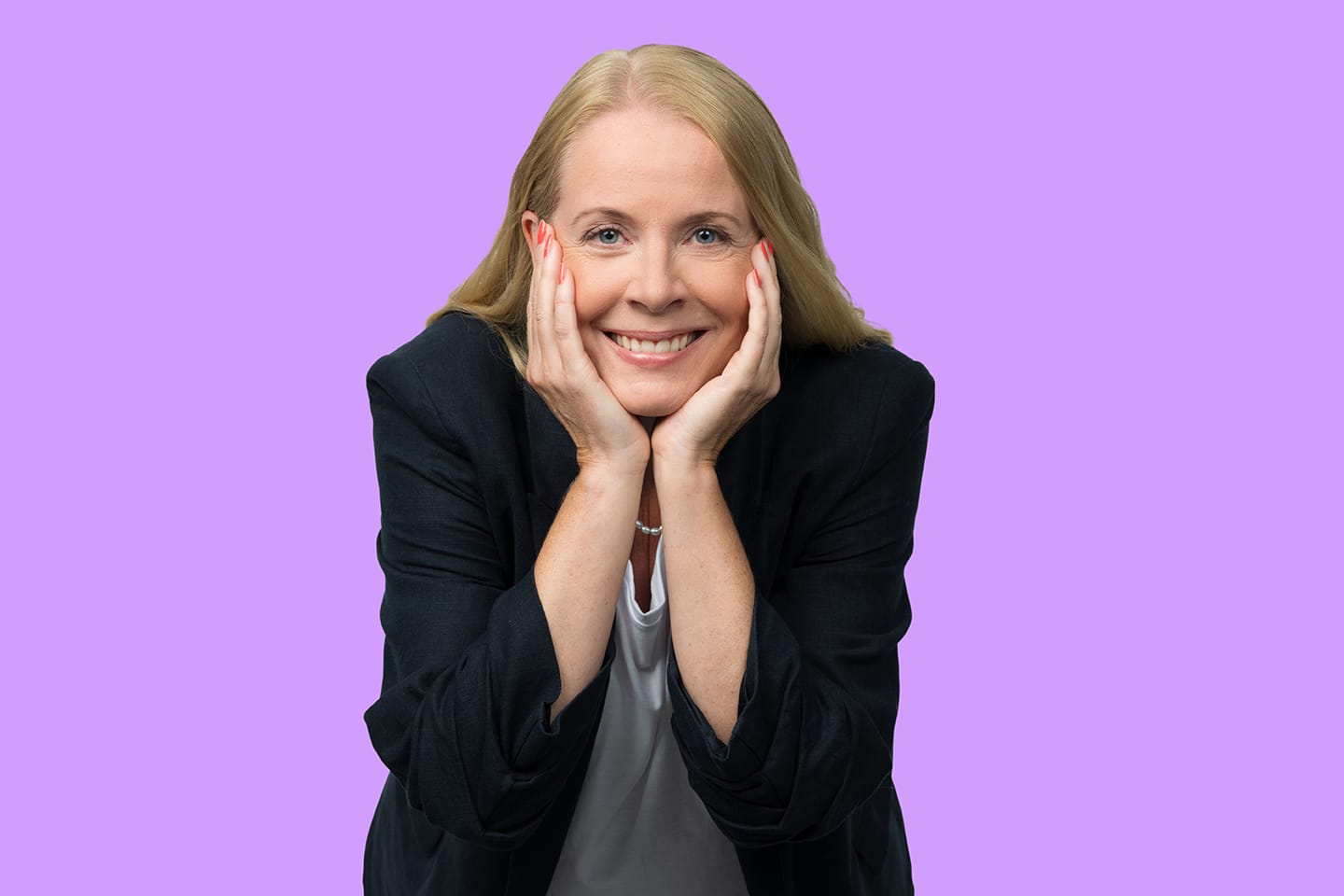 Kuvassa Päivi Fogelberg.